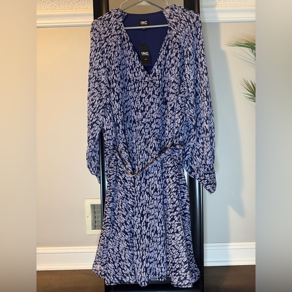 INC International Concepts Blue and White Long Sleeve Dress - Picture 3 of 7